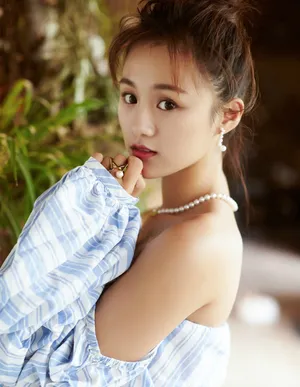 安悦溪甜美俏皮时尚写真高清图片_7