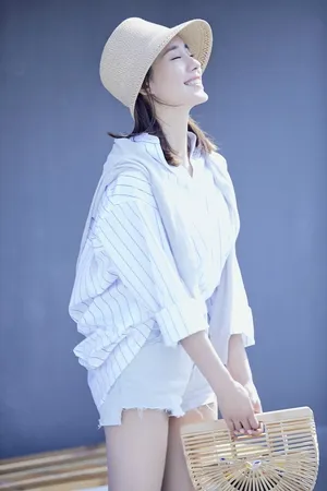 王智清新甜美夏日写真图片_7