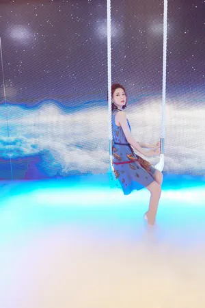 陈瑶品牌发布会现场甜美性感写真图片