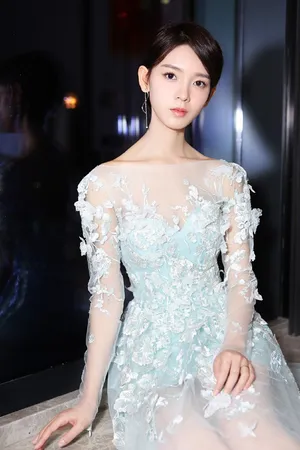 陈瑶2016嘉人中国风白色典雅纱裙写真_4