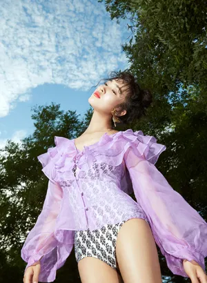 王紫璇古灵精怪时尚写真图片_2