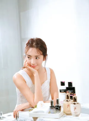 王紫璇最新少女气质杂志写真图片_3