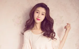 王子璇清新迷人写真图片