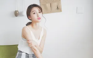 王子璇清新迷人写真图片_2