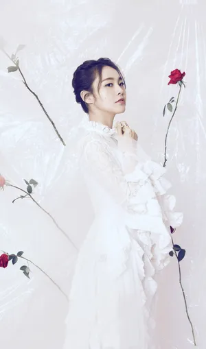 张佳宁唯美优雅生日写真图片_6