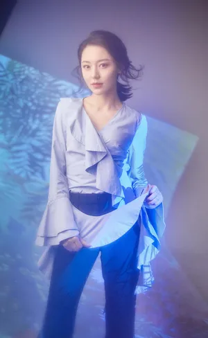 黄梦莹清新优雅时尚写真图片_2