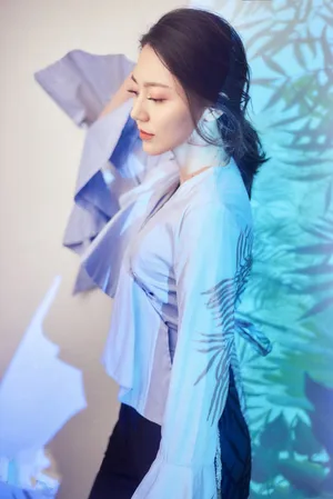 黄梦莹清新优雅时尚写真图片_5