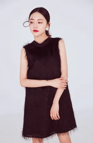 黄梦莹优雅灵动时尚写真图片_7