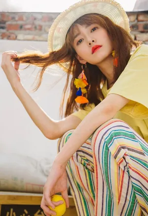 柴碧云时尚性感大片写真图片_1
