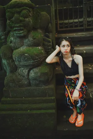 柴碧云特色民族风写真图片_3