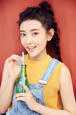 梁洁可爱灵动甜美迷人写真图片