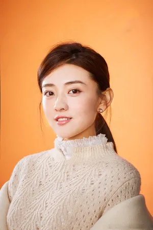 八皇妃梁洁灵动俏皮时尚写真高清图片_1