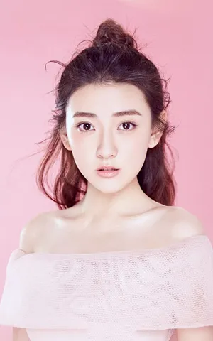梁洁甜美娇俏唯美写真图片