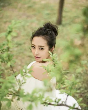 李纯梦幻优雅写真图片