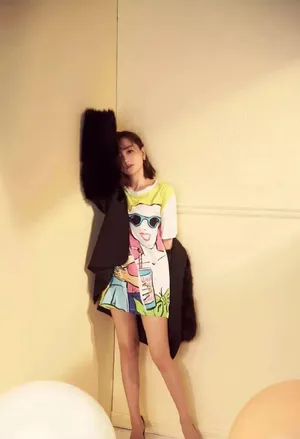 杨蓉最新性感撩人写真图片_4