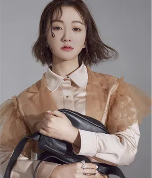 杨蓉最新性感时尚大片写真图片_8