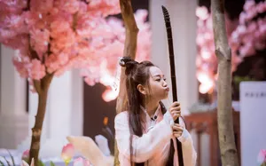 杨蓉唯美古装可爱俏皮写真图片_5