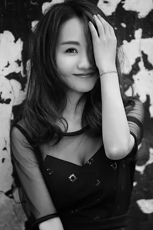 杨蓉性感复古写真图片