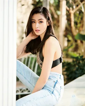 张天爱杂志封面性感写真图片_1