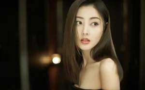 张天爱抹胸深V礼服性感写真图片_1