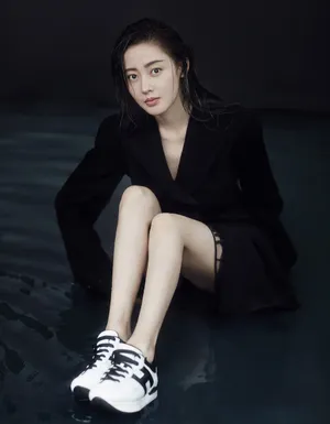 张天爱美人鱼造型性感唯美杂志写真图片_4