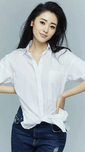 张天爱白衬衫清新养眼写真图片_3