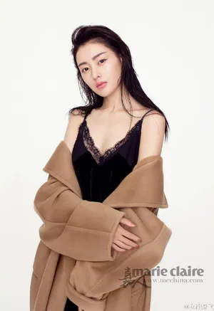 张天爱时尚性感大片写真图片：女神冷艳来袭_5