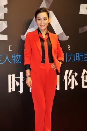 《芭莎男士》明星颁奖盛典陶昕然现场写真高清图片
