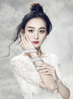 何泓姗唯美婚纱写真图片_4