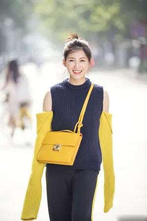 美女演员苏青时尚街拍高清图片_5