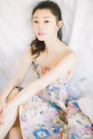 宋轶吊带裙清新性感写真图片_3