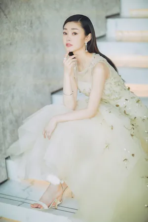 宋轶黄色纱裙优雅性感高清图片_3