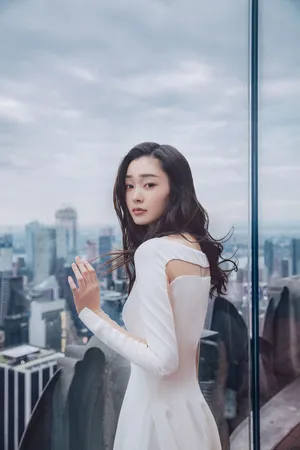 宋轶素雅迷人纽约时尚写真高清图片_3