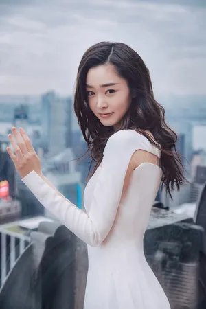 宋轶素雅迷人纽约时尚写真高清图片_8
