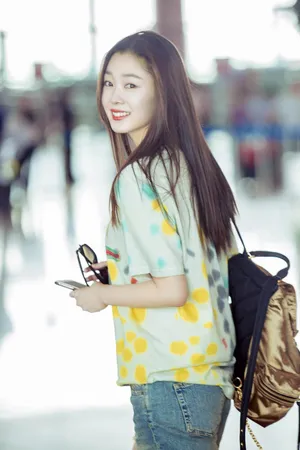 宋轶机场清爽活力街拍图片_3