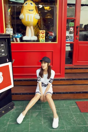 杜若溪运动性感完美切换街拍写真图片