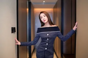 杜若溪性感露肩魅力高清写真图片_3
