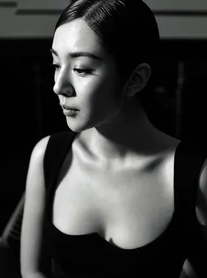 王晓晨性感霸气时尚写真图片_2