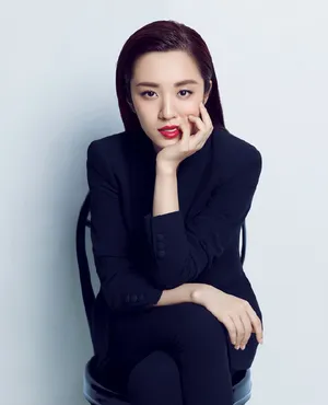王晓晨干练女王范写真高清图片_3