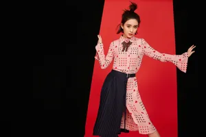 孟子义时尚小仙女杂志写真图片_2