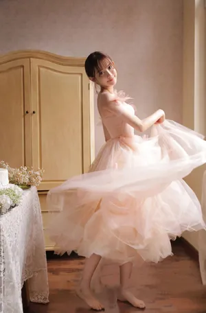 孟子义“芭蕾”风格的婚纱高清图片_5