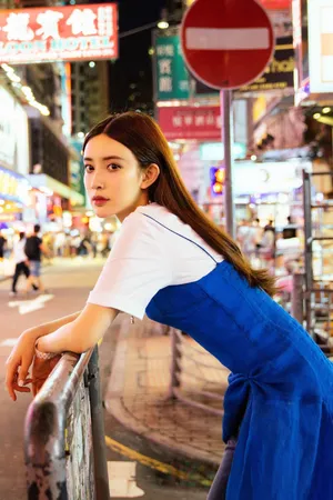 孟子义夜晚街头唯美时尚写真图片_4