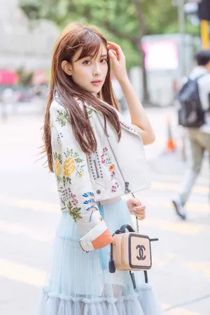 孟子义清新时尚街拍图片_3