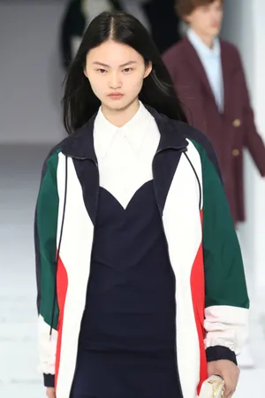 贺聪LACOSTE2018巴黎时装秀图片