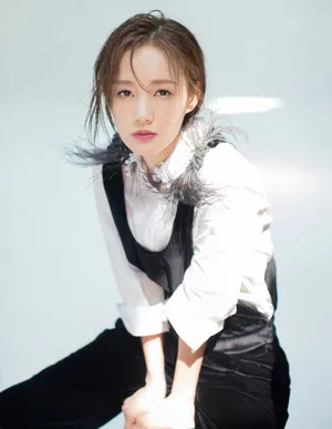 李一桐性感写真高清图片_3