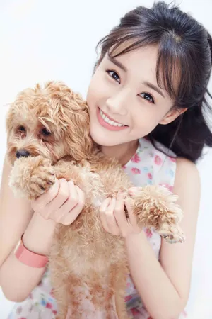 美女演员李一桐甜美可爱写真高清图片_6