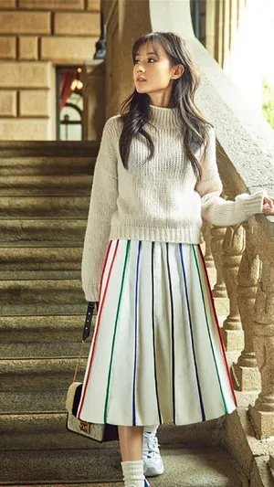 美女演员李一桐时尚街拍高清图片_5
