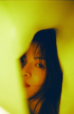 钟楚曦性感魅惑时尚写真图片_6