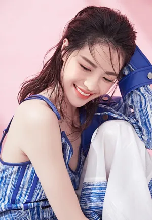 钟楚曦性感时尚气质大片高清图片_4