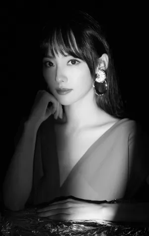 张嘉倪优雅迷人写真高清图片_3